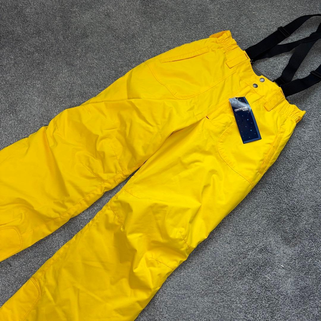 オンヨネ　レセーダ　子供用スキーウェア　ジュニアスーツ150 未使用