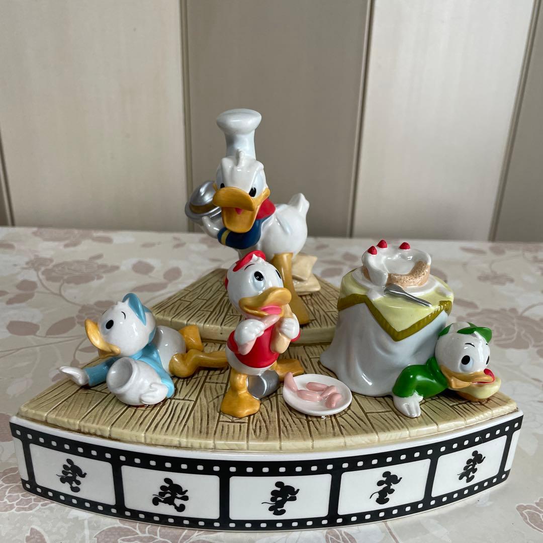 ディズニー 10周年記念 フィギュア