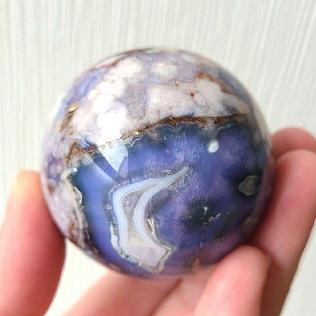 ブルー桜瑪瑙　スフィア　天然石置物　フラワーアゲート　原石　丸玉　ディスプレイ