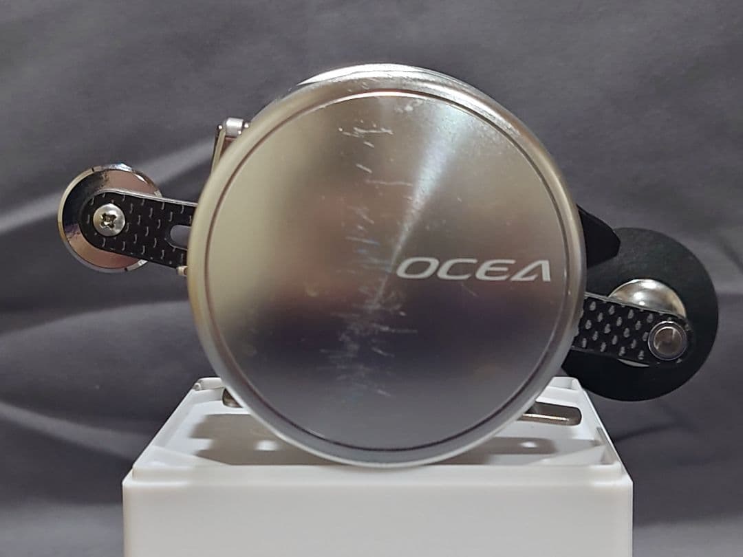 リール SHIMANO 13 OCEA CALCUTTA 300HG
