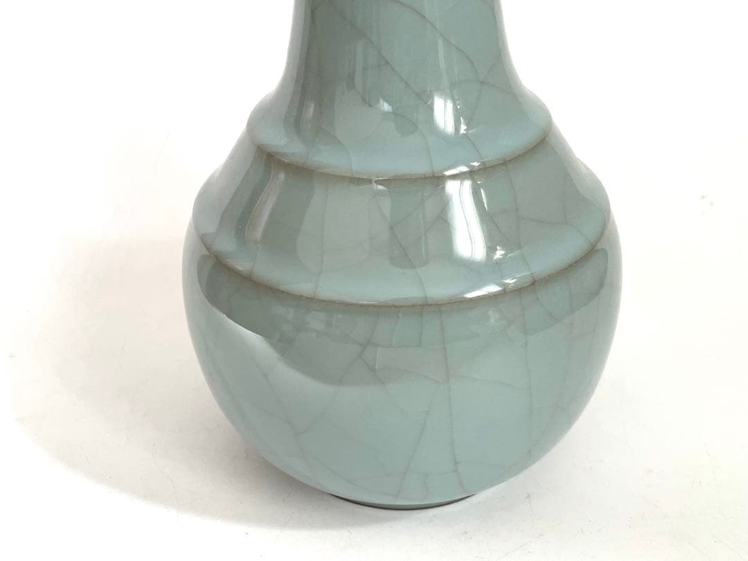 陶芸家　川瀬忍　青磁　花瓶　花入　中国写　中国古陶磁　箱なし