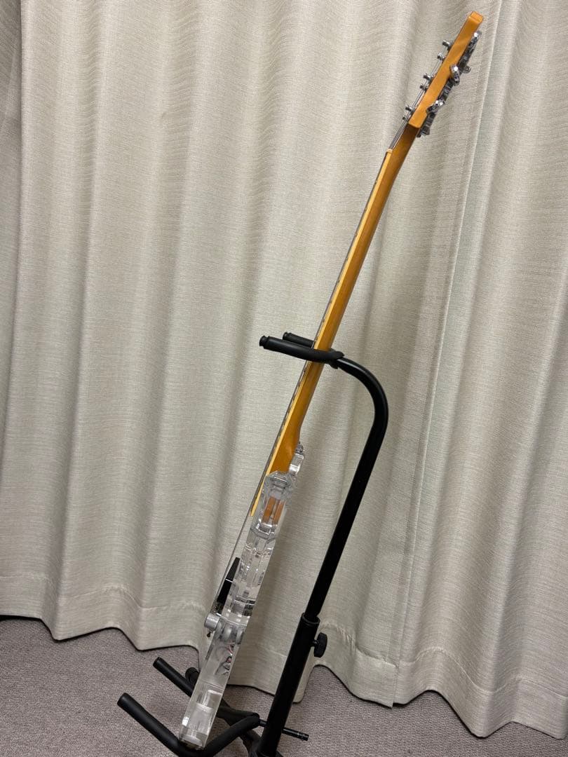 FERNANDES クリスタルモッキンバード アクリルギター hide