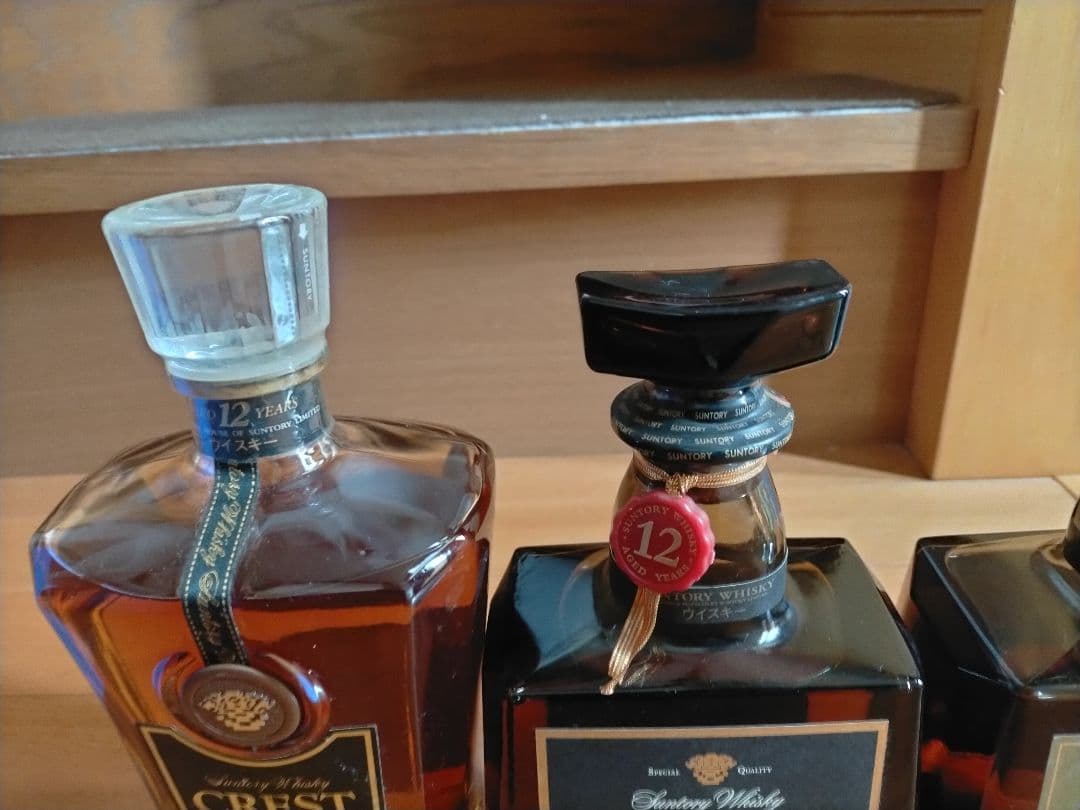 サントリー　ローヤル黒ラベル12年＆山崎15年モルト使用ボトル＋クレスト12年