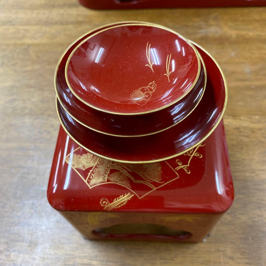 輪島塗四つ揃　木製朱塗沈金扇面蒔絵屠蘇器