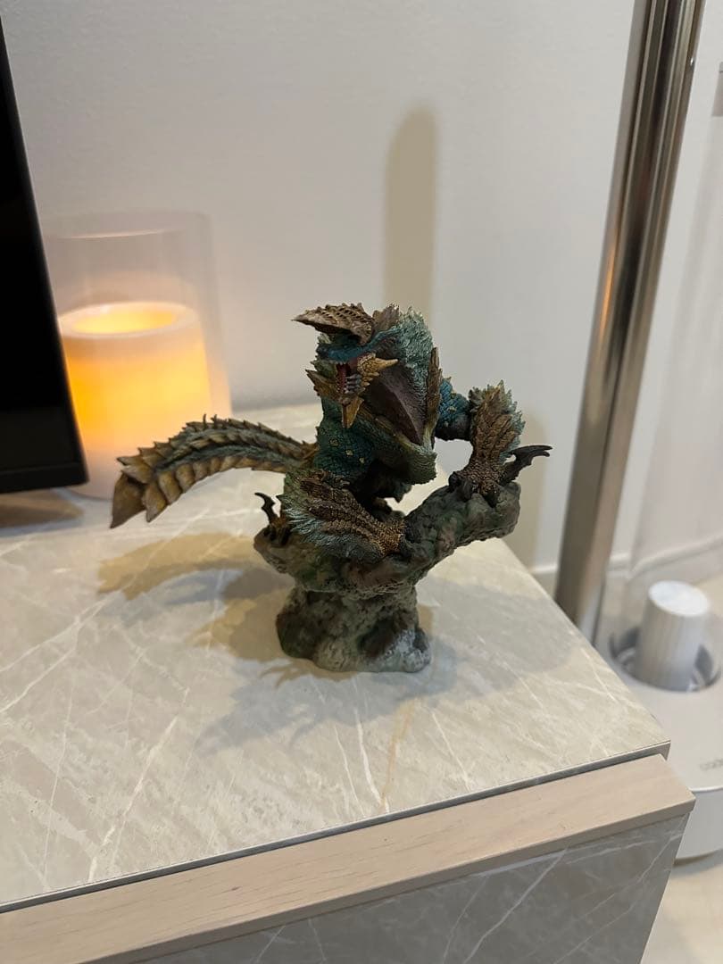 クリエイターズモデル　ジンオウが　初版　箱無し