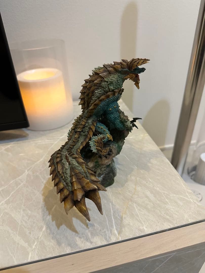 クリエイターズモデル　ジンオウが　初版　箱無し