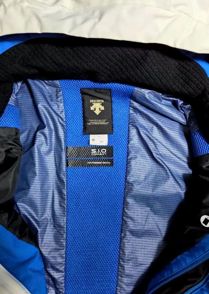 TEAM DESCENTE スキーウェア 上下