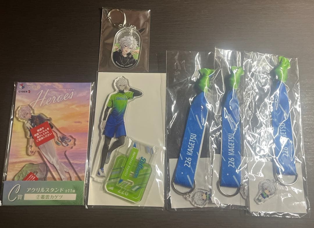 叢雲カゲツ 缶バッジ アクリルスタンド クリアファイル まとめ売り