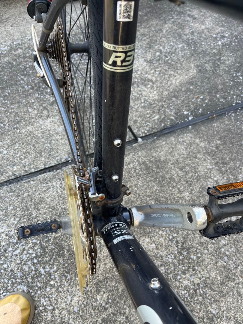 【引取・近隣配送要相談】GIANT ESCAPE R3 クロスバイク