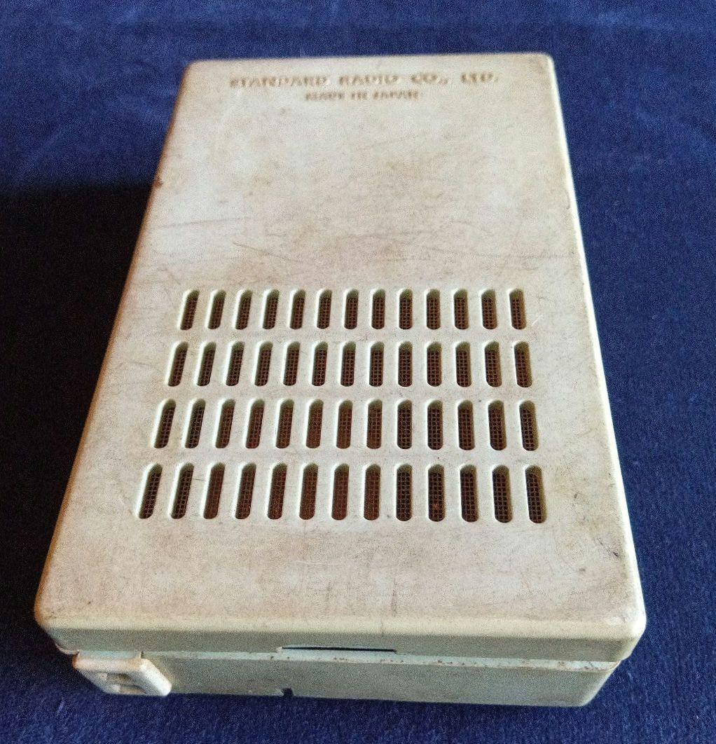 ジャンク品　トランジスタ　ラジオ　レトロ　ヴィンテージ