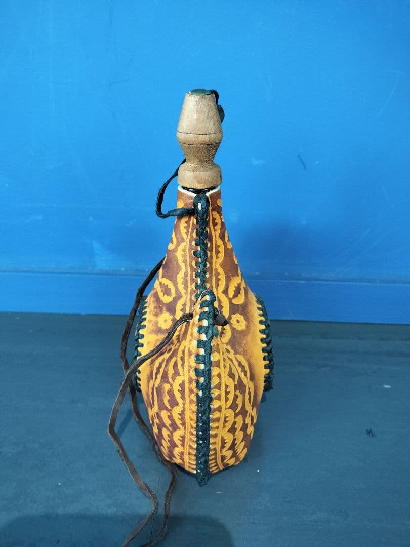 【激レア】モンゴル スキットル 水筒 革