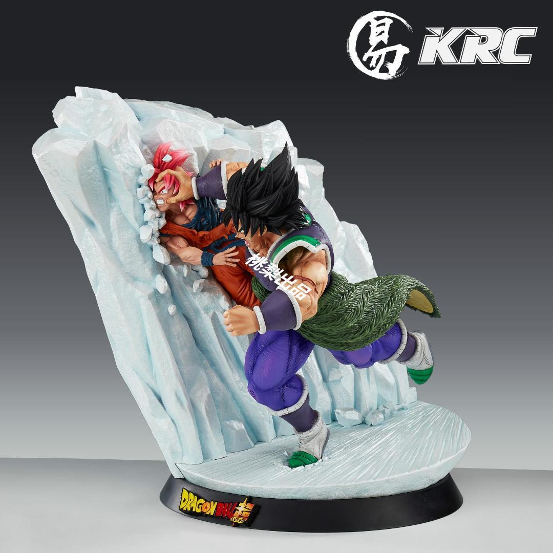 新品未開封『ドラコンボール』　ブロリー　＊　孫悟空　 ガレージキット スタチュー