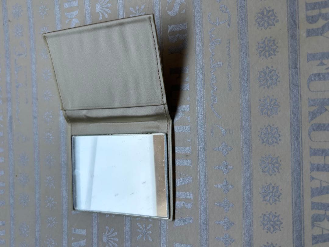 ヴィンテージ刺繍ハンドバッグ