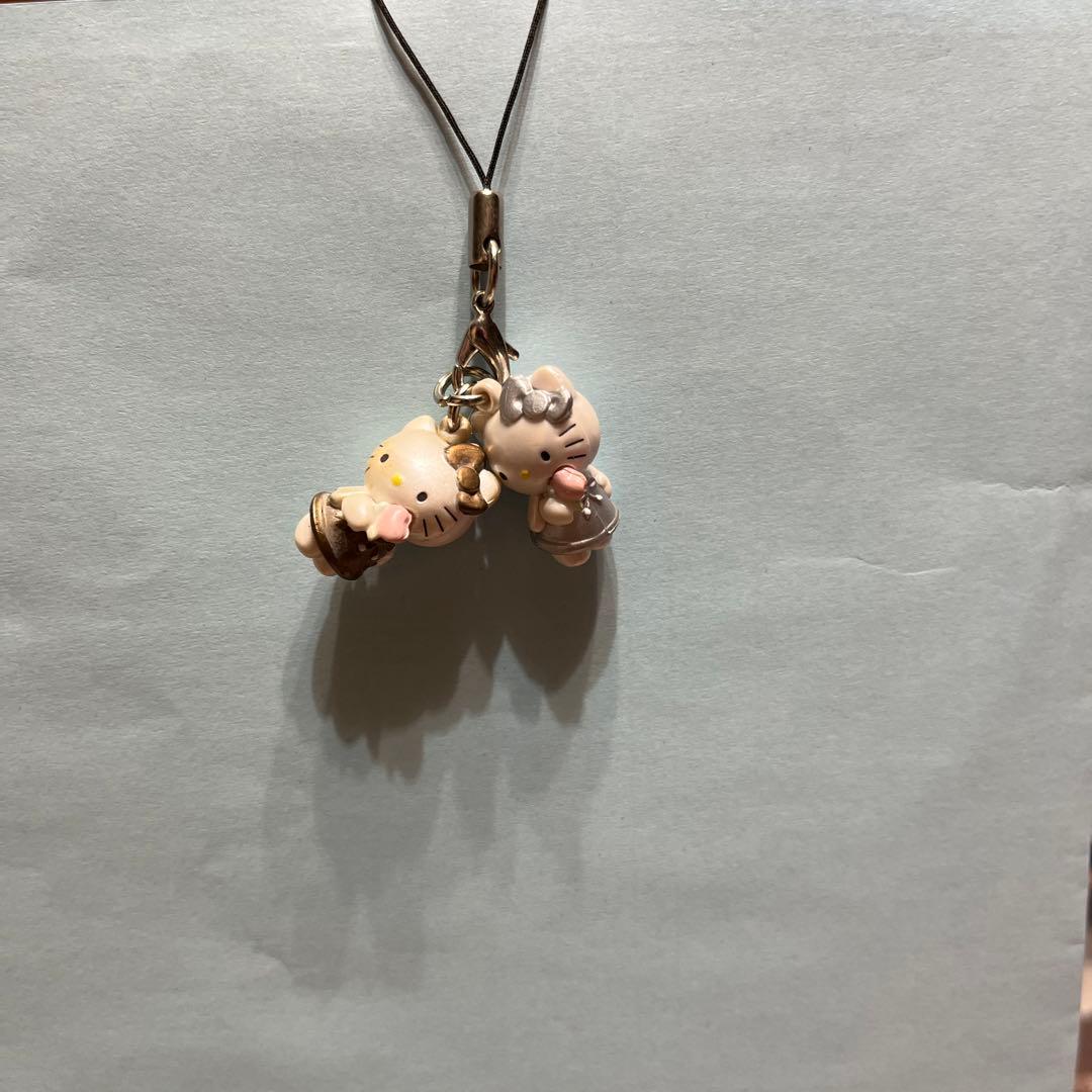 ハッピー激レア❤️2000年-2001年❤️キティのペア根付❤️