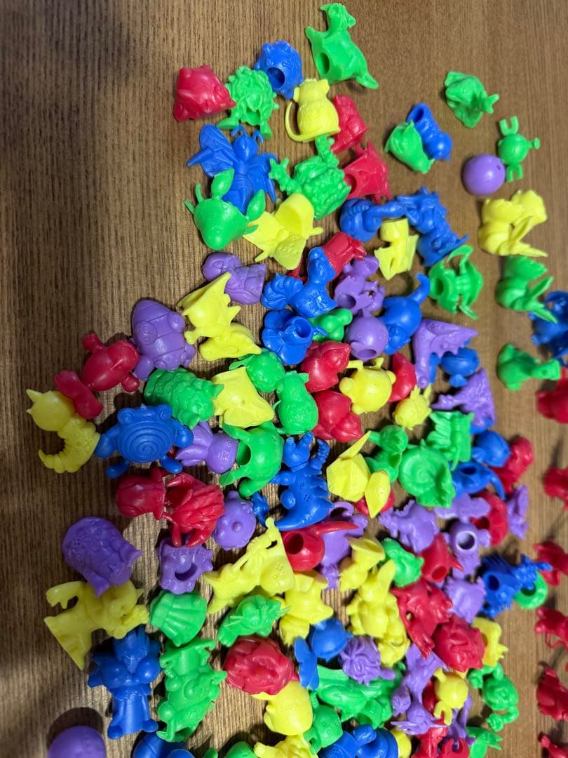 【入手困難】ポケモン　キン消し　145体分　レトロ品　ポケ消し