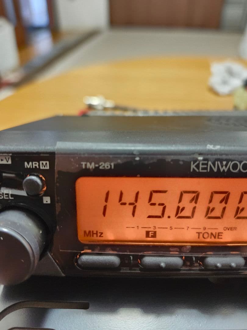 KENWOOD　アマチュア無線機　TM-261A 50W