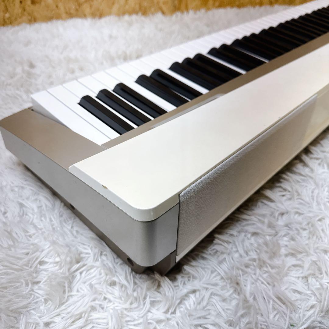 CASIO privia プリヴィア PX-130WE 電子ピアノ カシオ