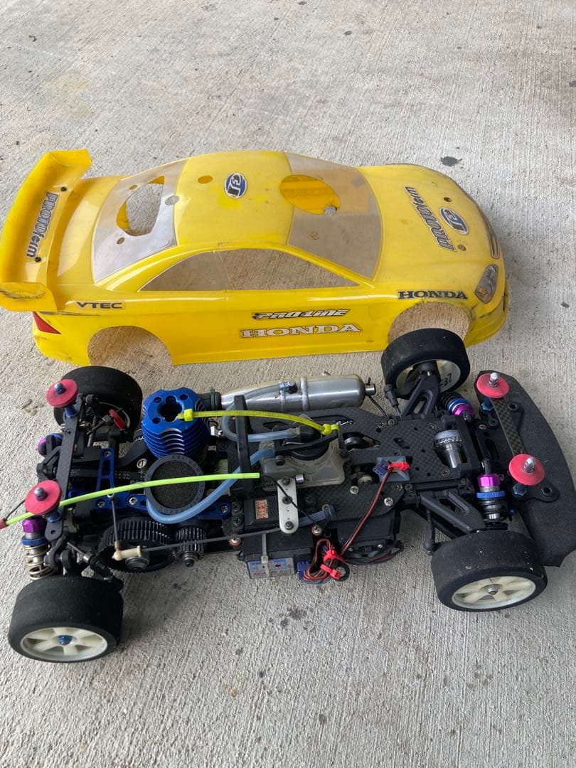 エンジンカー　ラジコン　2台セット 状態不明　ジャンク