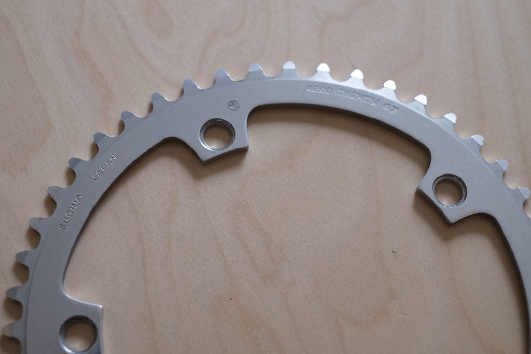 スギノ　AERO MIGTHY クランクセット　165mm/47T 競輪　ピスト