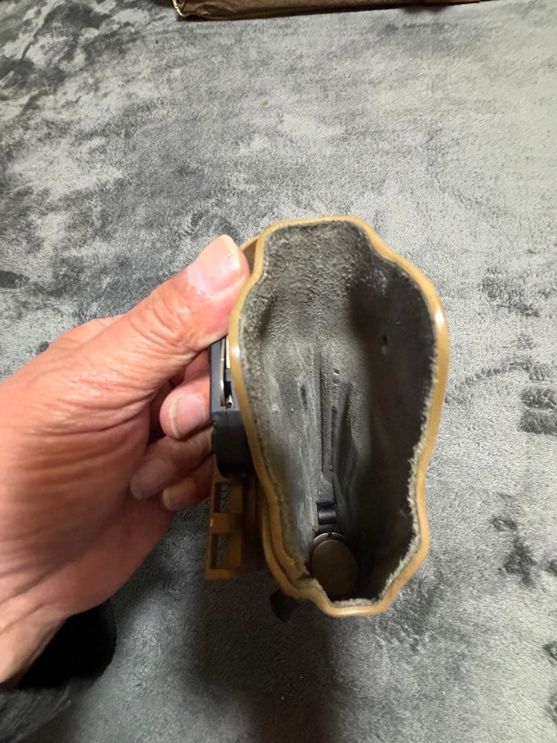 ラ*ン様 Safariland ホルスター 6004 SS-530 M45A1