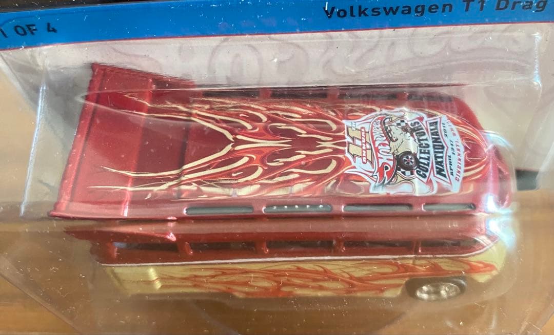 ホットウィール　フォルクスワーゲンT1ドラッグバス