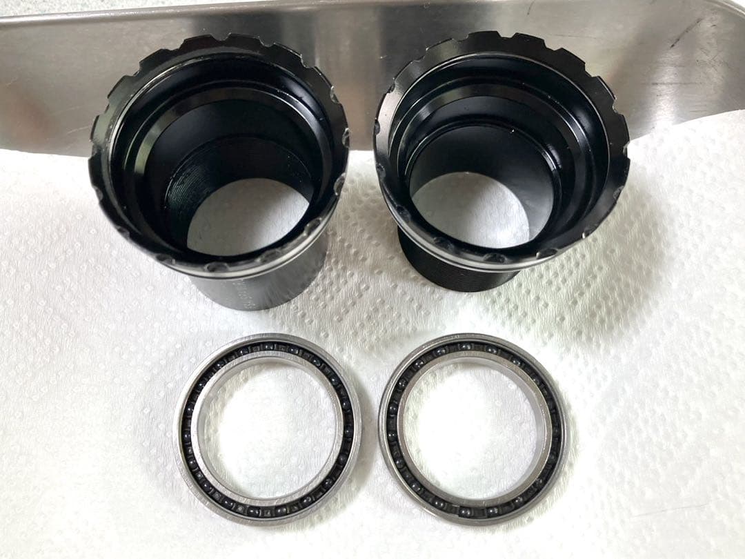 CEMA BB right ボトムブラケット 68/73mm