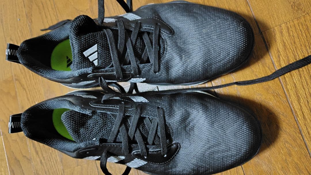アディダス MDV41 コードカオス 25 スパイクレス 紐ブラック/ホワイト