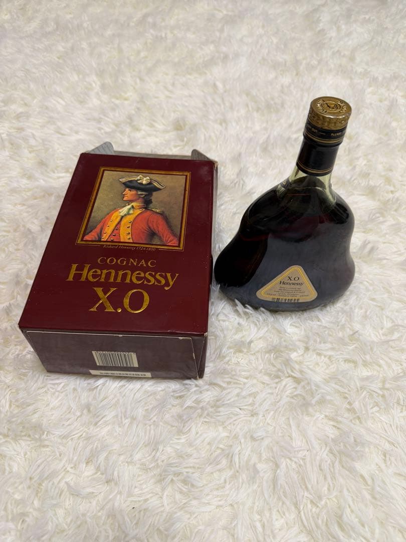Hennessy X.O. 金キャップ、グリーンボトル