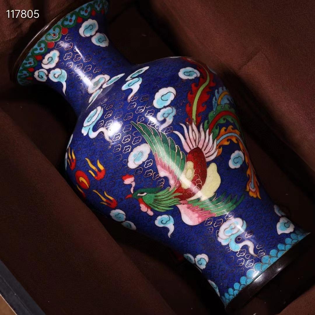 中国古美術・旧蔵純銅製の線彫り龍凤花瓶・純銅・珐琅彩・景泰蓝・七宝焼・置物・茶道