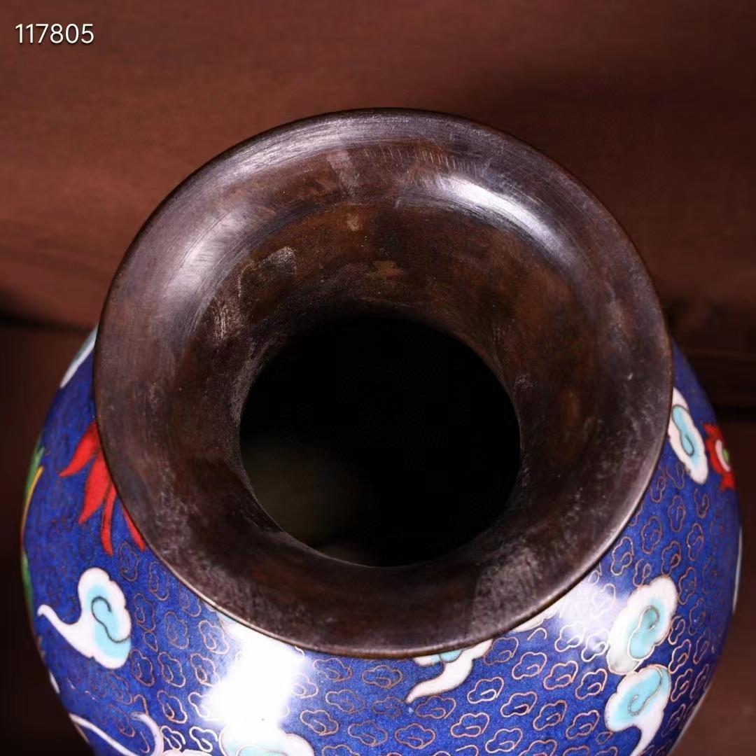 中国古美術・旧蔵純銅製の線彫り龍凤花瓶・純銅・珐琅彩・景泰蓝・七宝焼・置物・茶道