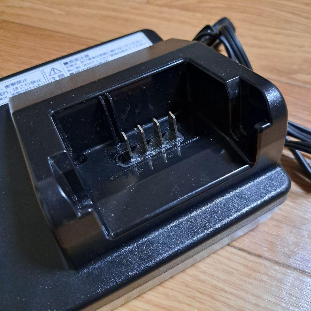 電動自転車用 充電器 黒 パナソニック NKJ075Z1