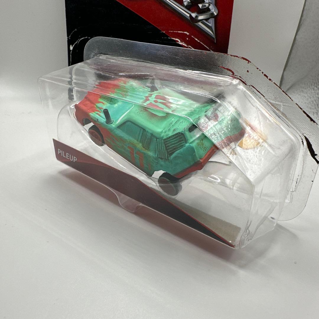 カーズ マテル PILEUP ミニカー 泥んこレーサー ピクサー ディズニー
