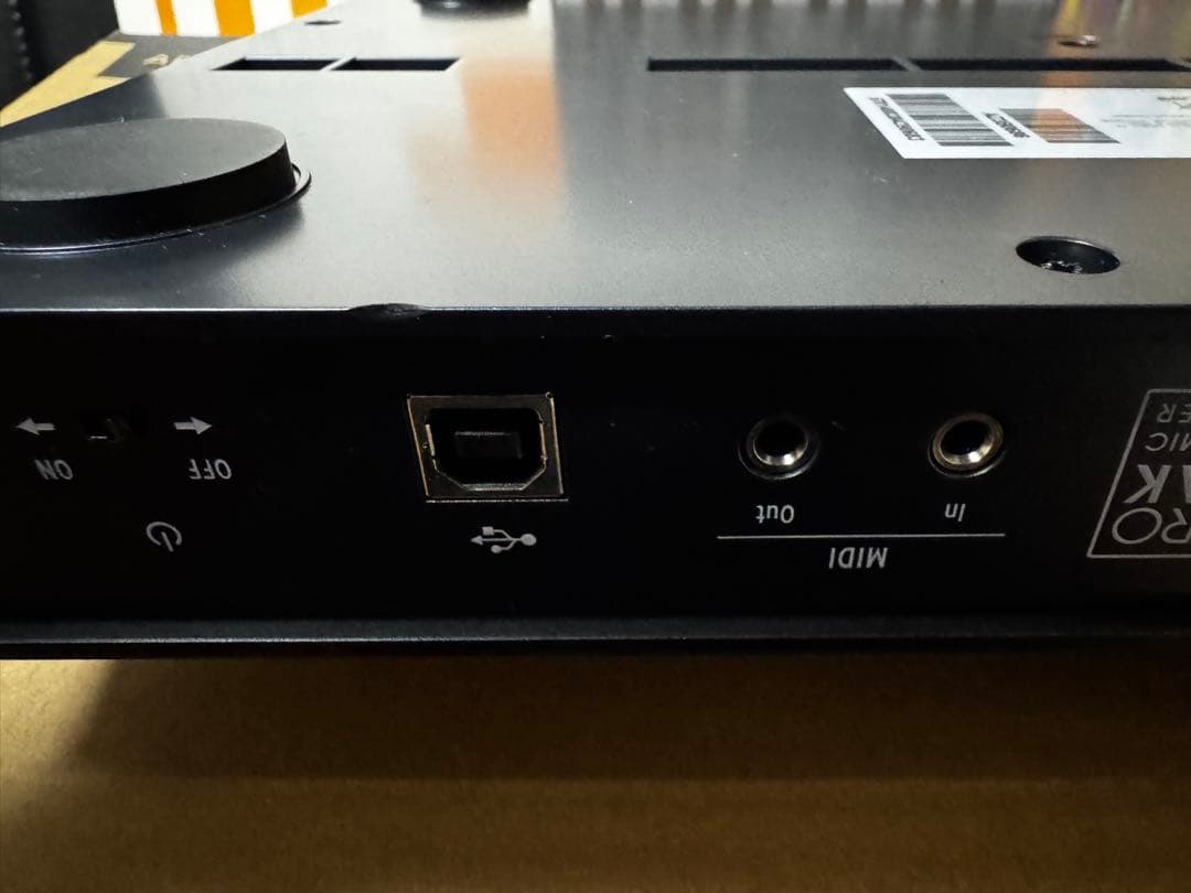 ARTURIA MicroFreak ハイブリッドシンセサイザー