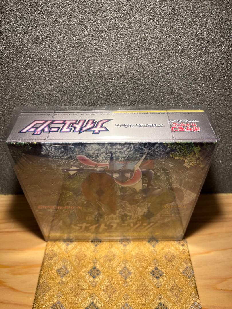 伊*)様 ポケモンカードゲーム　ナイトユニゾン　box　未開封　シュリンク付き