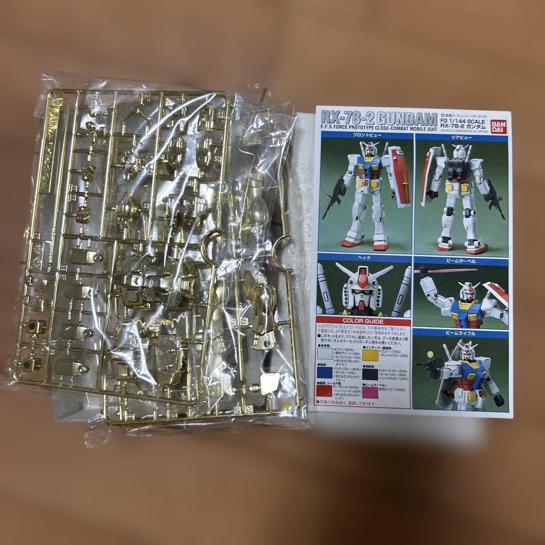 コンテスト限定RX-78-2 GUNDAM プラスチックモデルキット金メッキ