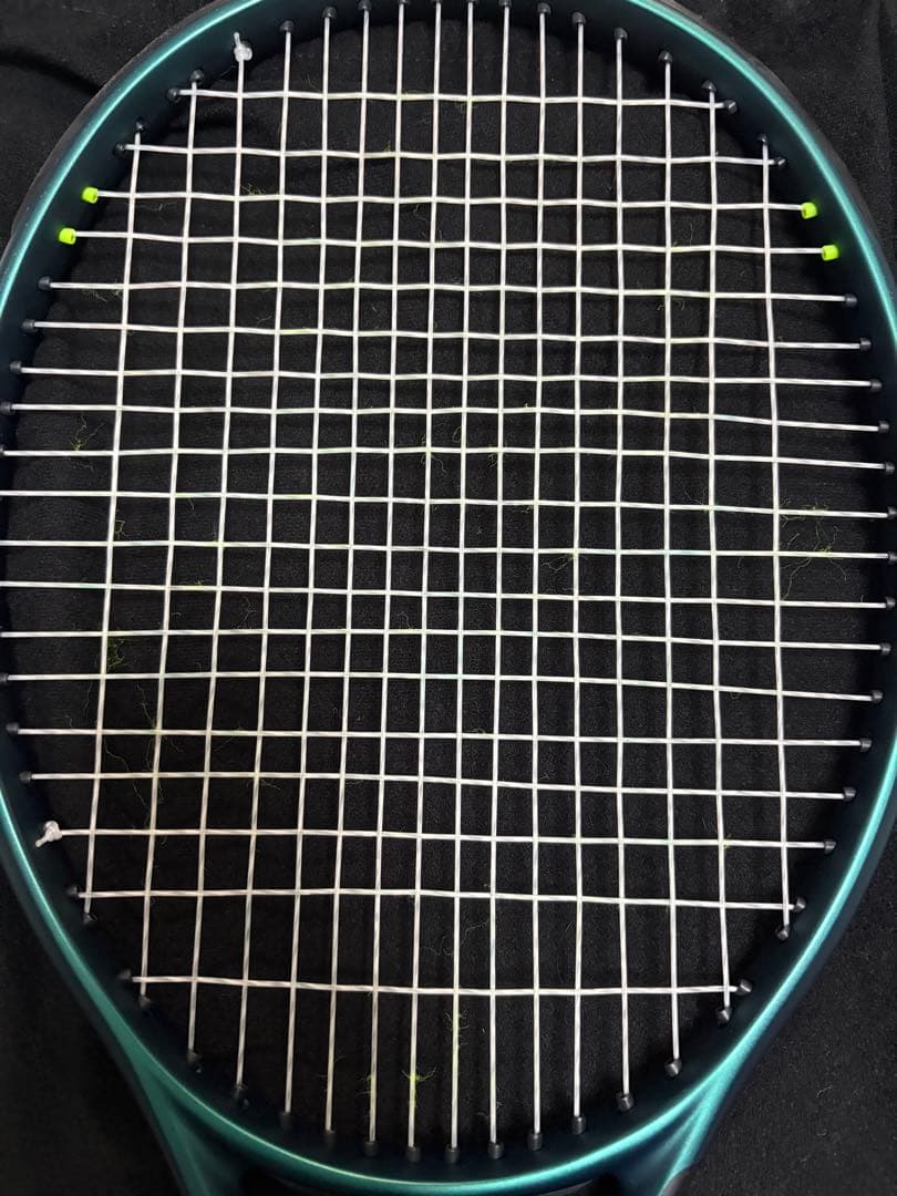 Wilson 100 V9 16×19 300g テニスラケット