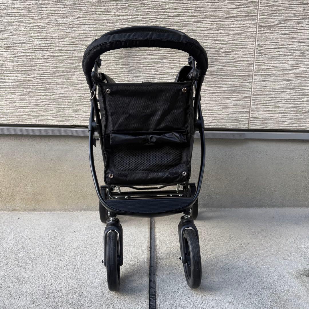 エアバギー　ゴーウォーカー　Gowalker　　ペットカート　ブラックフレーム