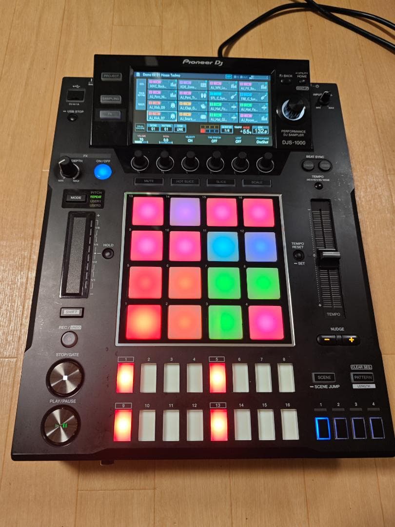 DJ機材 Pioneer DJS 1000