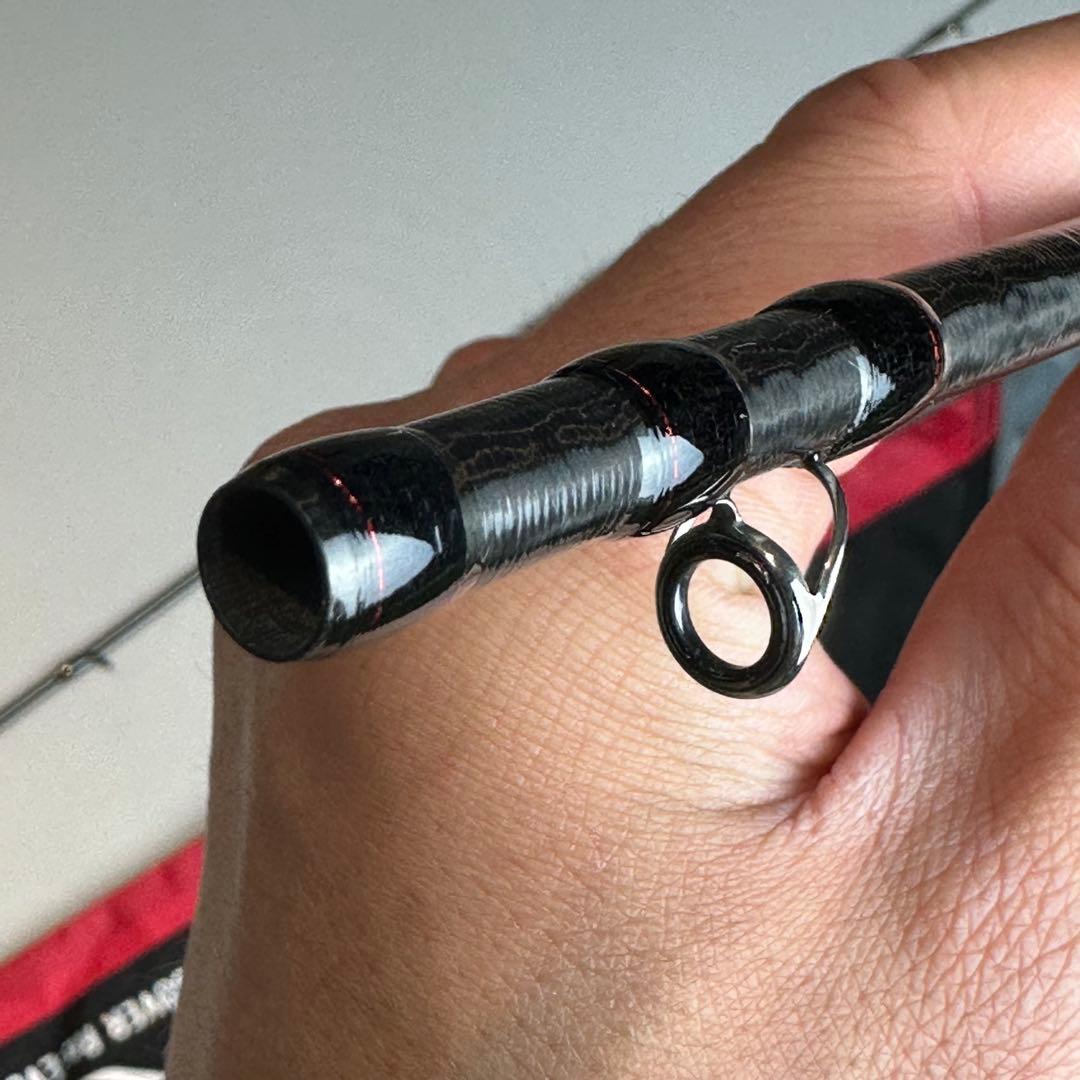 Poison Adrena バスロッド カーボン製