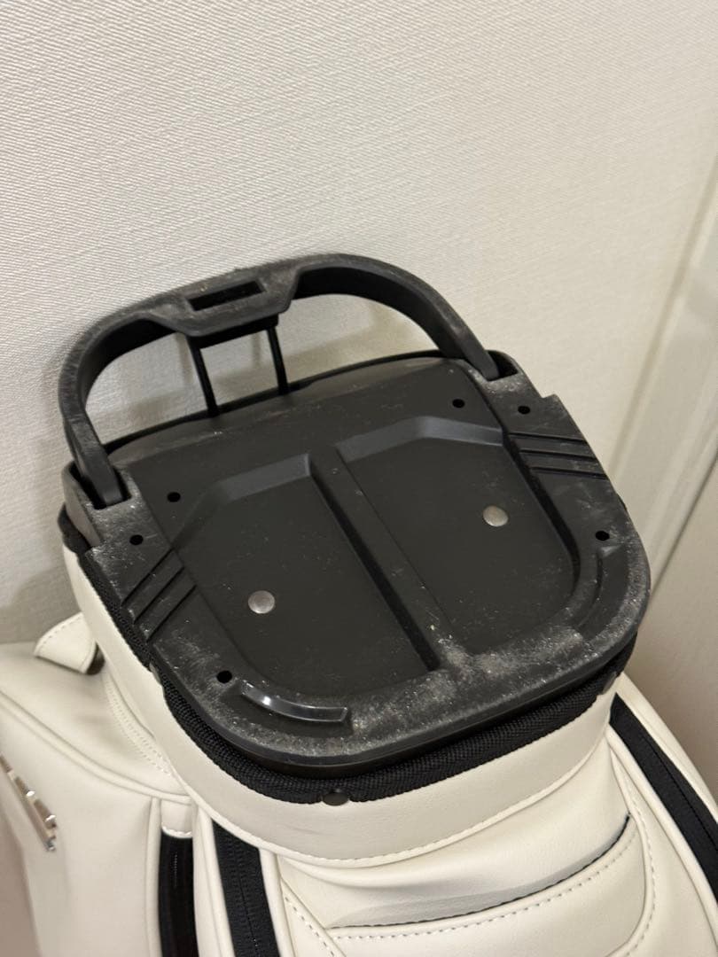 B*k様 アディダスゴルフ　スタンド式キャディバック　メタルロゴ プレミアム