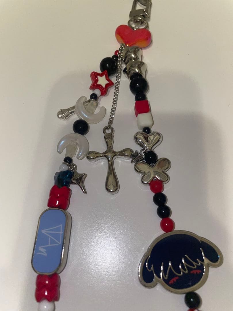 ALIEN STAGE（エイリアンステージ） ivan イヴァン スマホチェーン