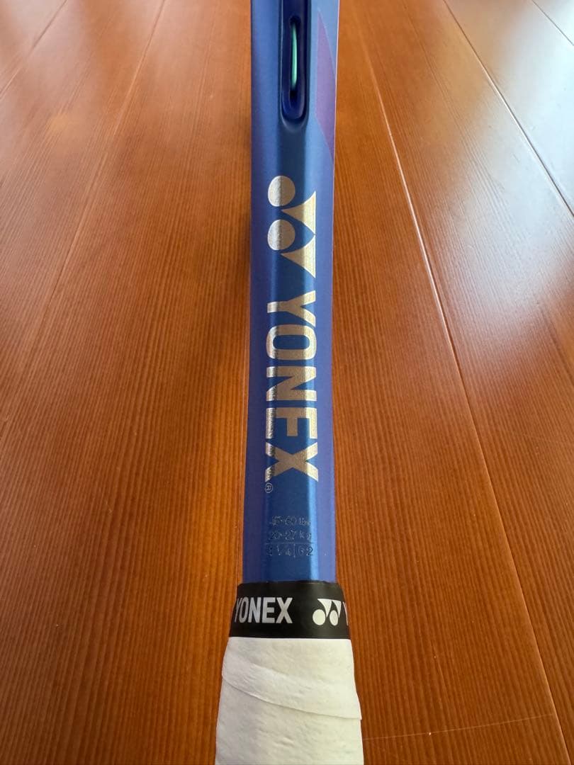 ヨネックス　EZONE 100 グリップ2 300g