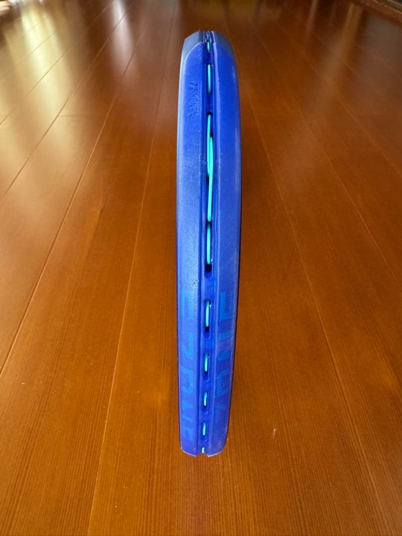 ヨネックス　EZONE 100 グリップ2 300g