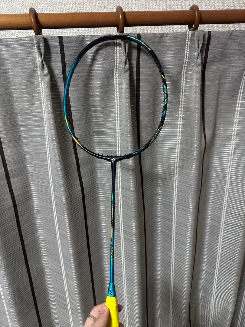 ヨネックスバドミントンラケット アストロクス88s Pro