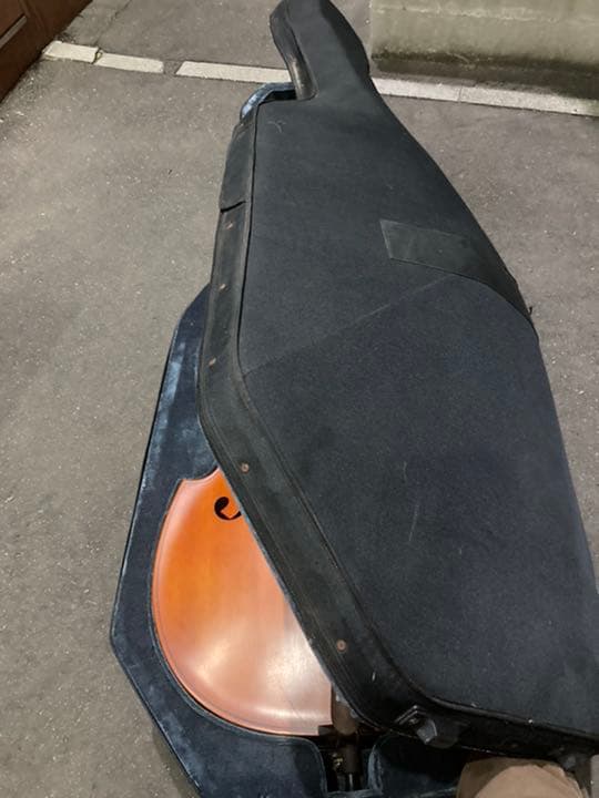 ウッドベース　ハードケース付き