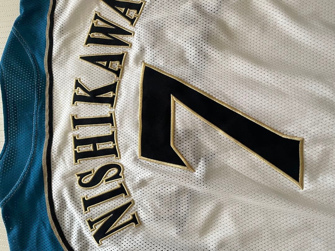 復帰記念！　西川遥輝　北海道日本ハムファイターズ　ユニフォーム　Ｍサイズ