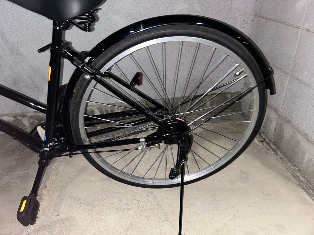 【ダースー】黒いシティサイクル 27インチ 前バスケット付き