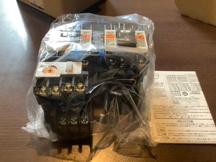 富士電機株式会社・SW0RM2000.41B（1個）