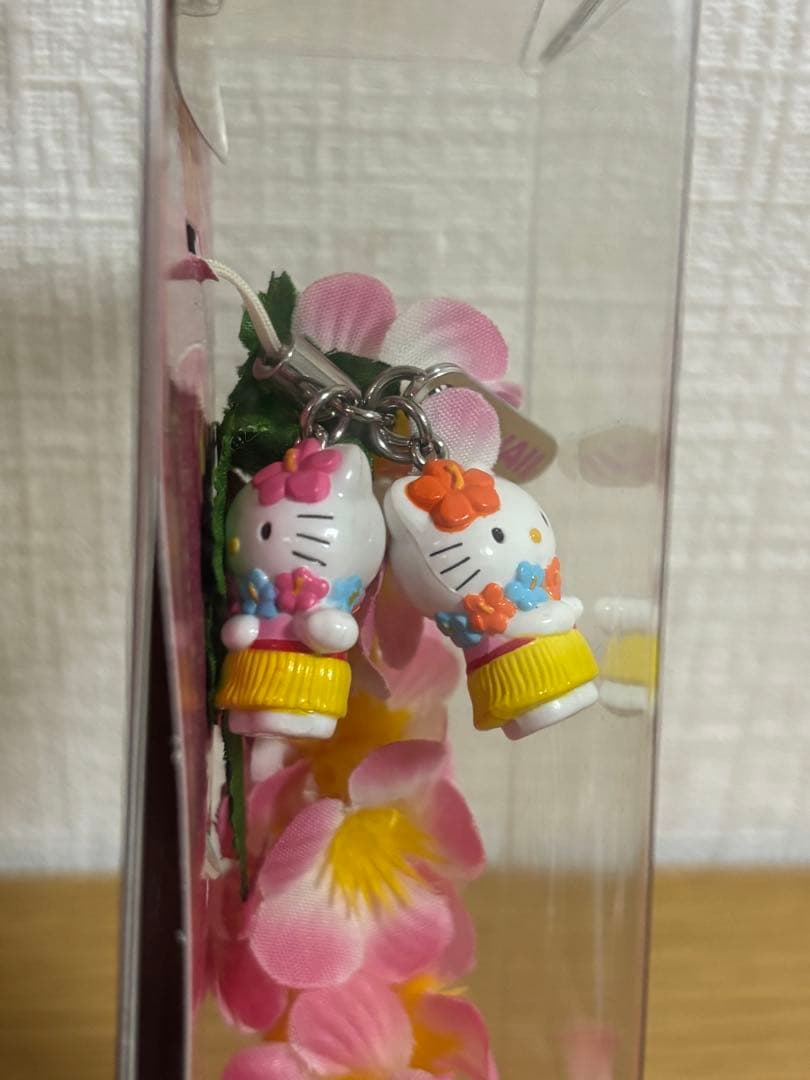 ハローキティ ハイビスカス フラダンス ハワイ ストラップ　2001 #1