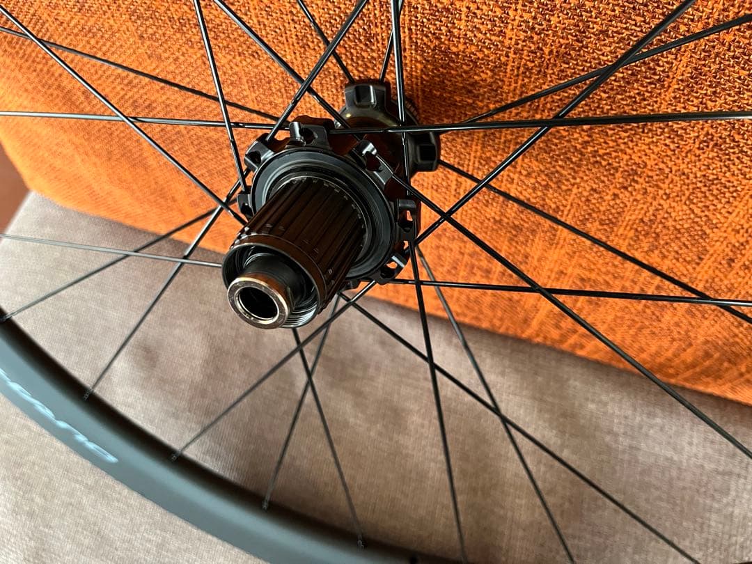 ポ*ク様 最終価格。デュラエース WH-R9270-C50-TU ホイールセット